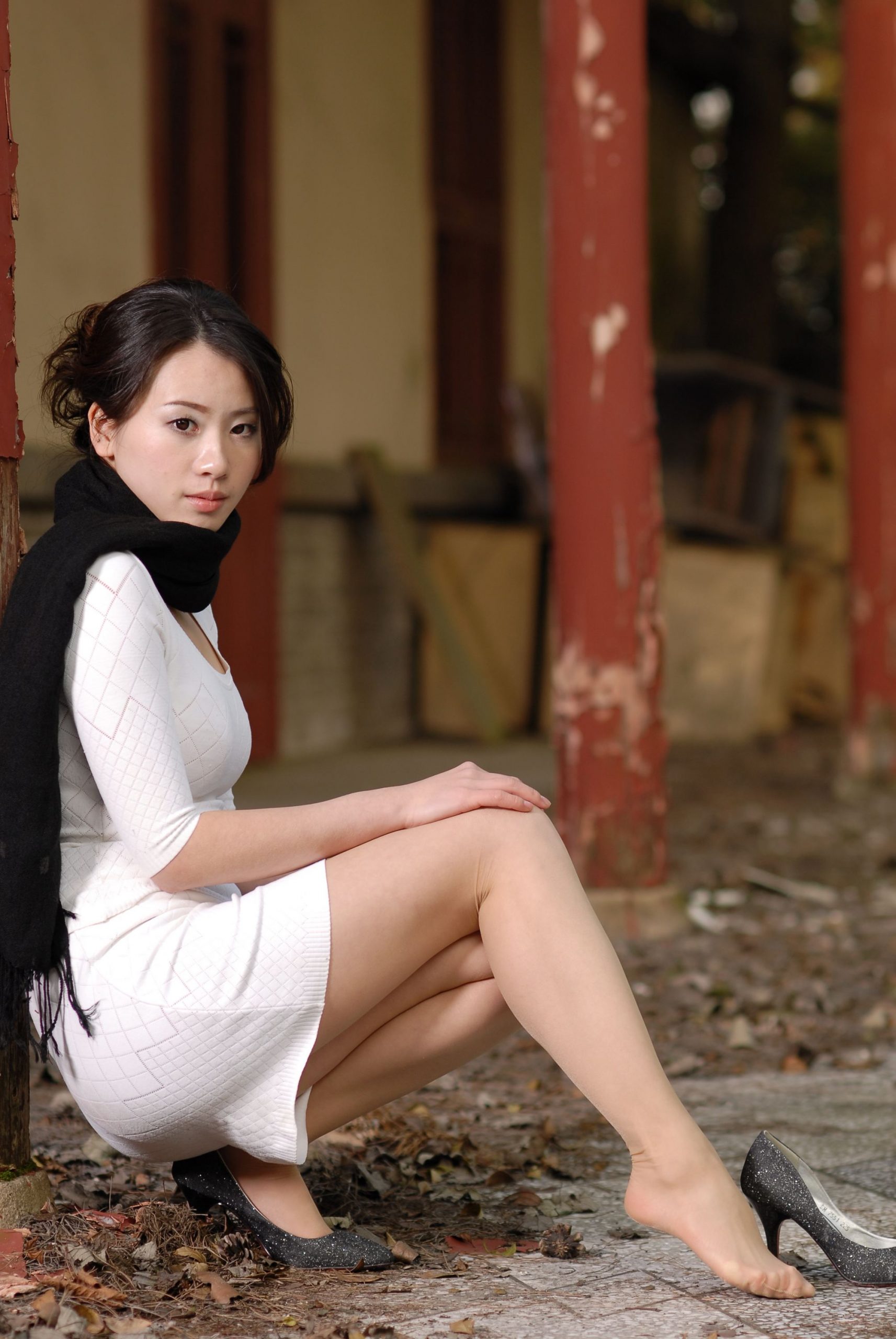 图片[55]-中高艺经典美腿图册 judy户外拍摄 秋日公园-91美腿图片网