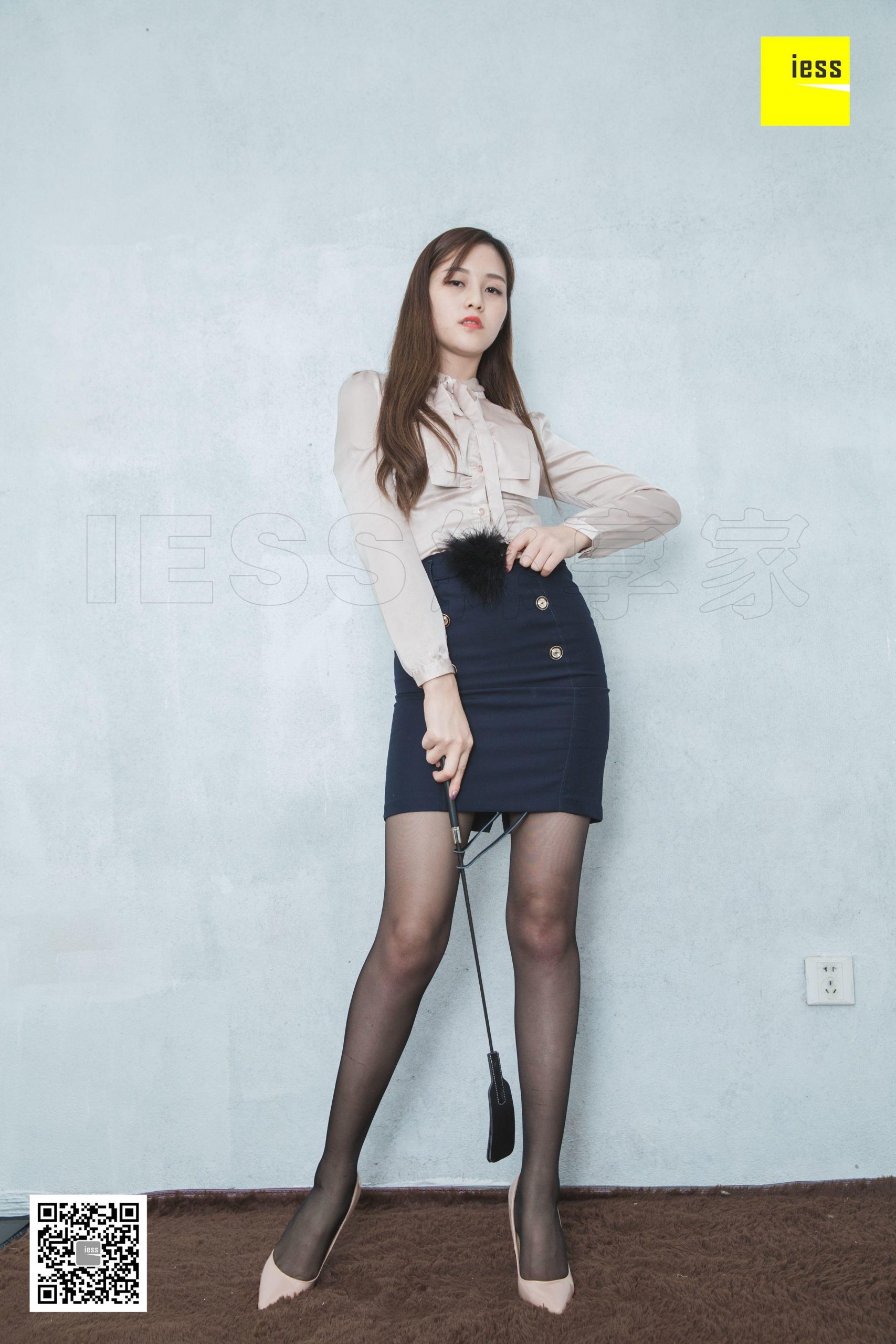 图片[71]-iess异思趣向 九妹 梦梦 职场闺蜜 ol制服诱惑89P 高清丝袜美腿写真图-91美腿图片网