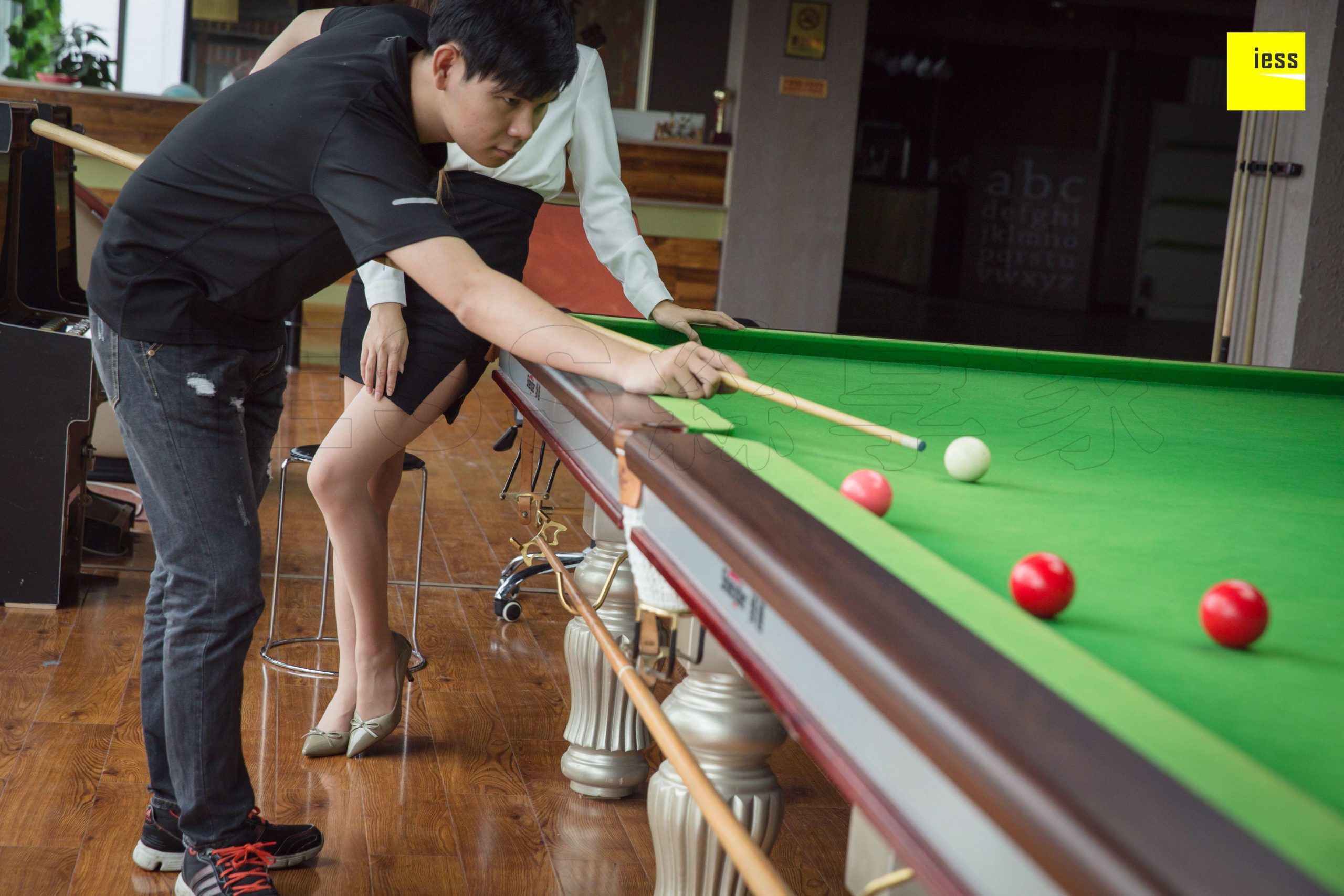 图片[23]-iess异思趣向 小羽 可以教我打台球吗 篇一 [94P] 高清丝袜美腿写真图-91美腿图片网