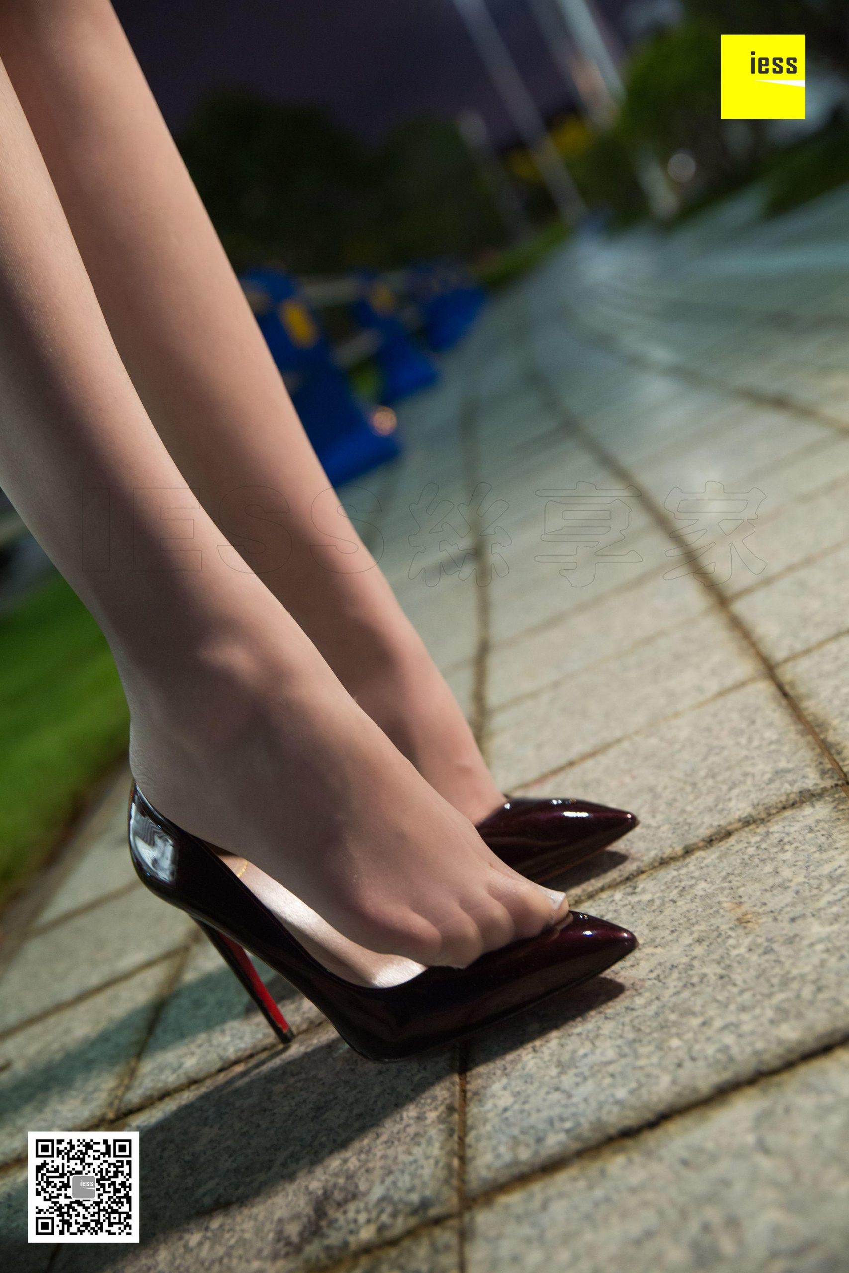 图片[44]-iess异思趣向 ol制服云芝  酒红色高跟鞋 [65P] 高清丝袜美腿写真图-91美腿图片网