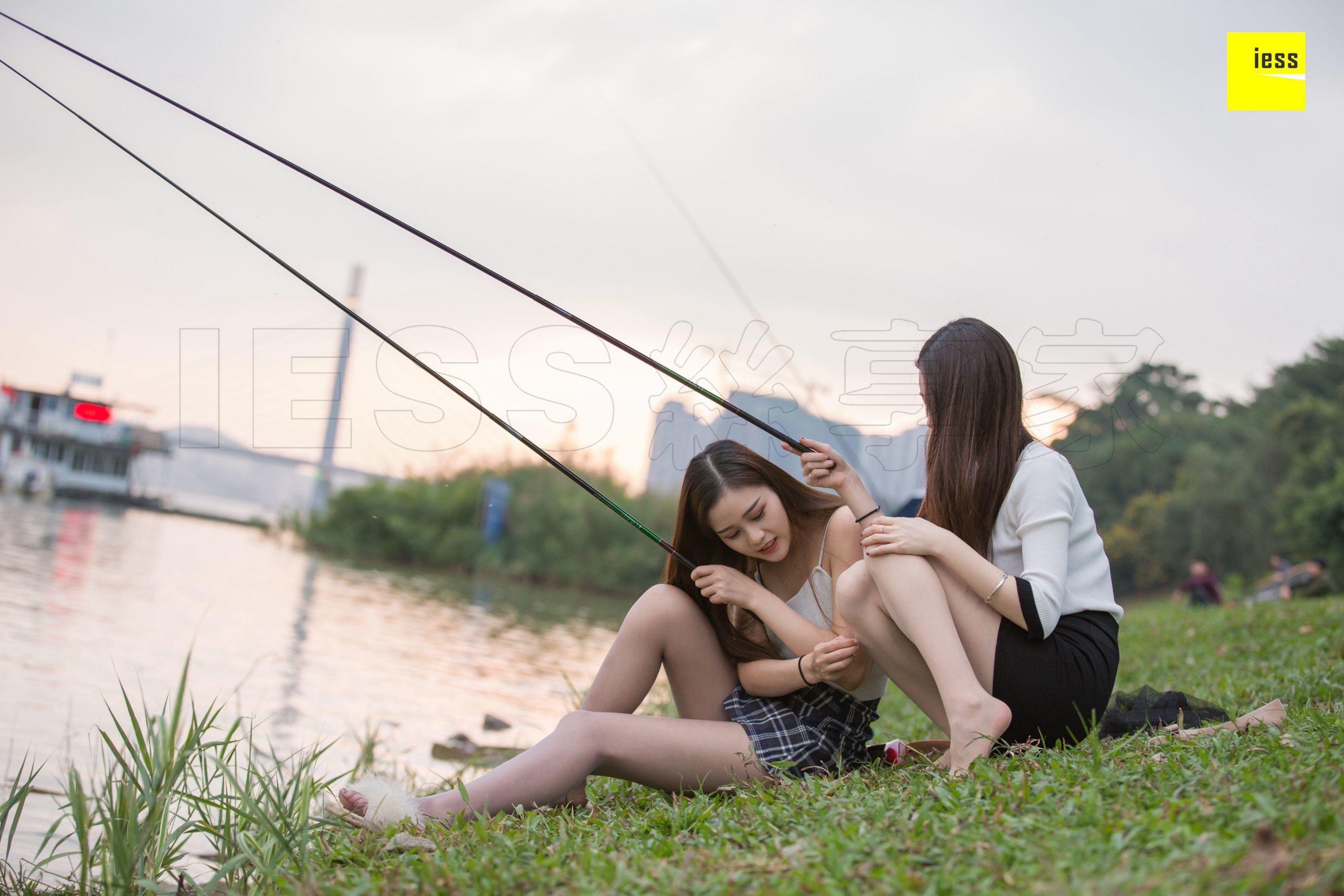 图片[77]-iess异思趣向 特刊48期 九妹 佳佳 钓鱼系列 高清丝袜美腿写真图97P-91美腿图片网