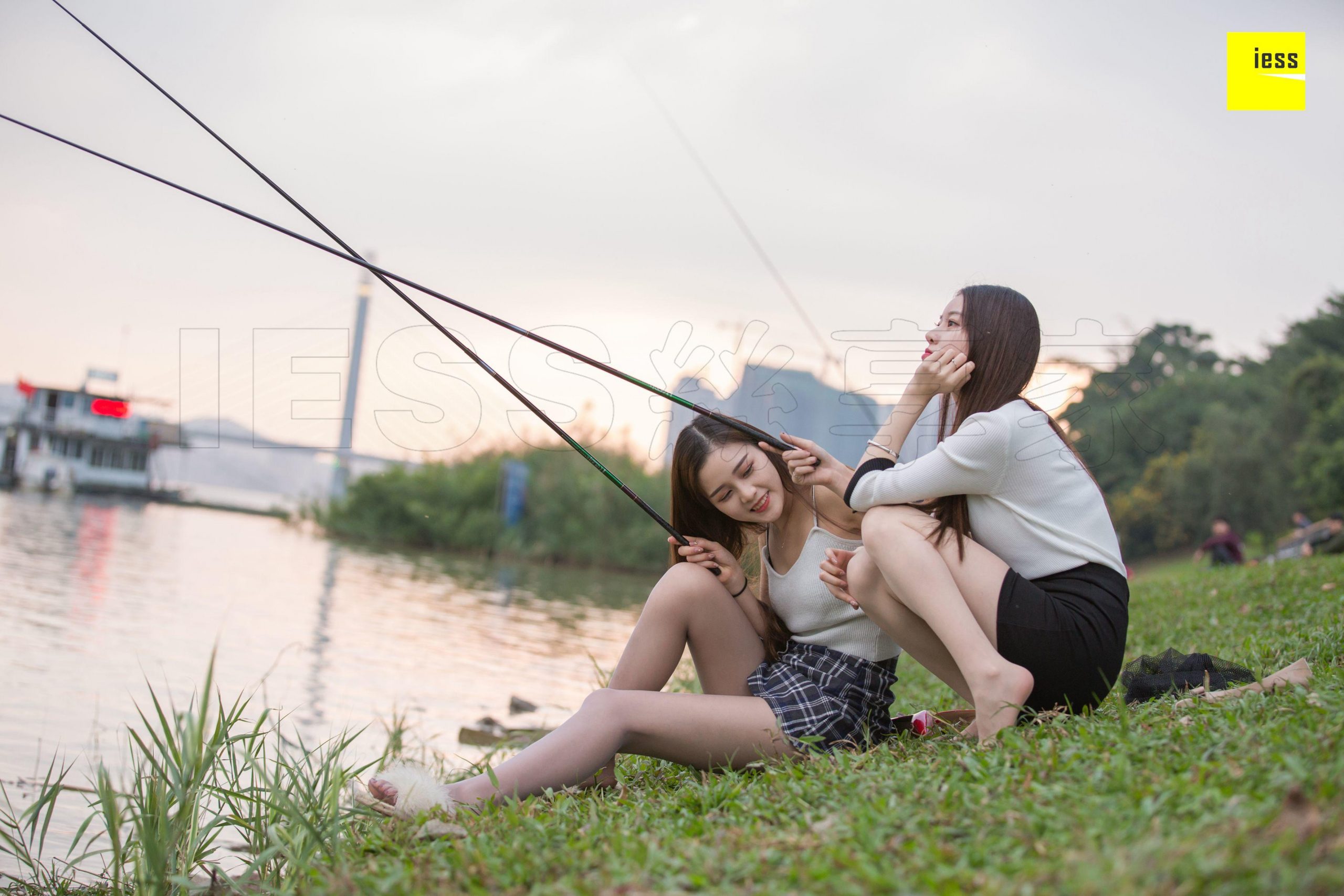 图片[76]-iess异思趣向 特刊48期 九妹 佳佳 钓鱼系列 高清丝袜美腿写真图97P-91美腿图片网