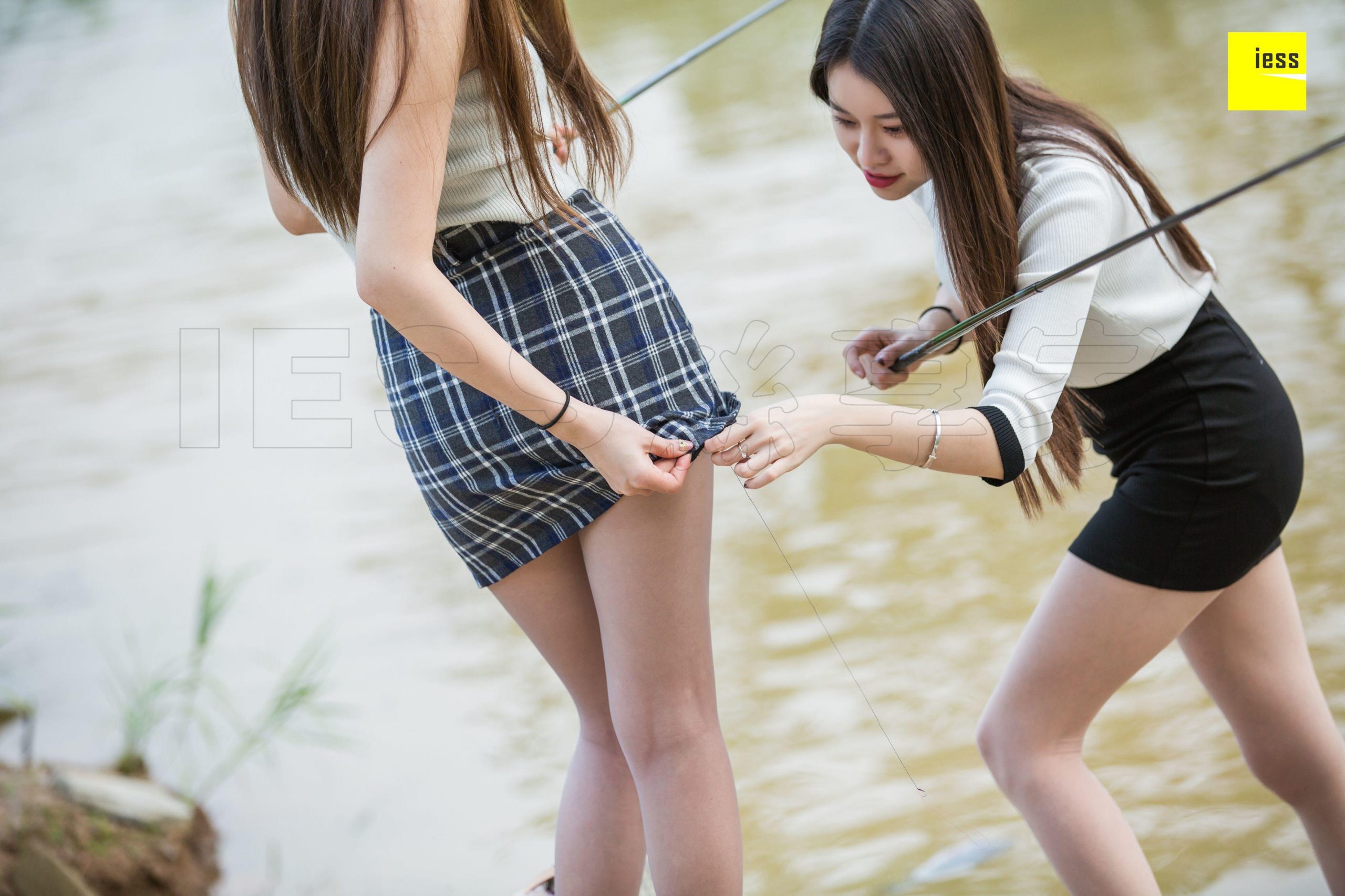 图片[79]-iess异思趣向 特刊48期 九妹 佳佳 钓鱼系列 高清丝袜美腿写真图97P-91美腿图片网