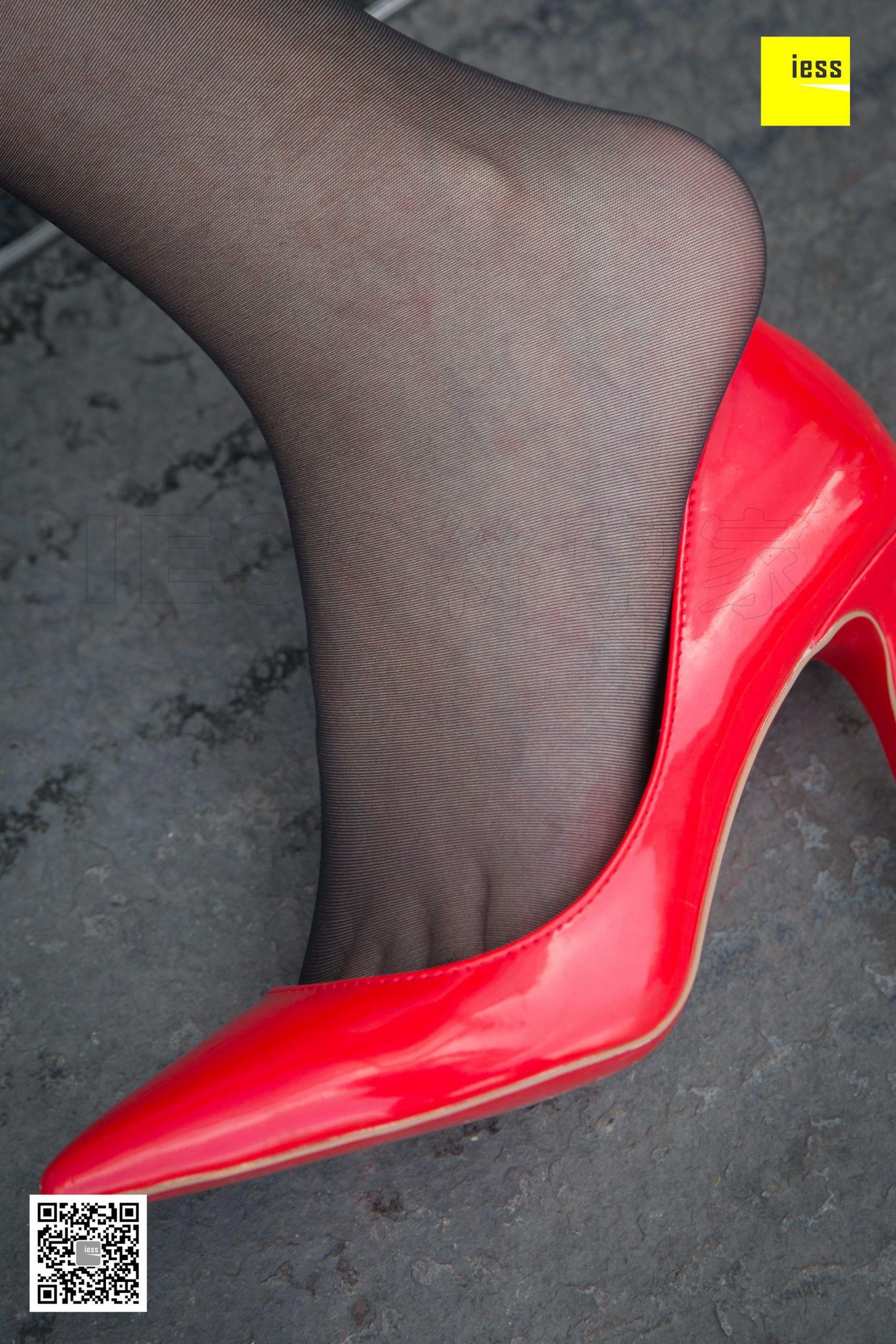 图片[30]-iess异思趣向 紫紫 被风吹乱的裙摆 高清丝袜美腿写真图87P-91美腿图片网