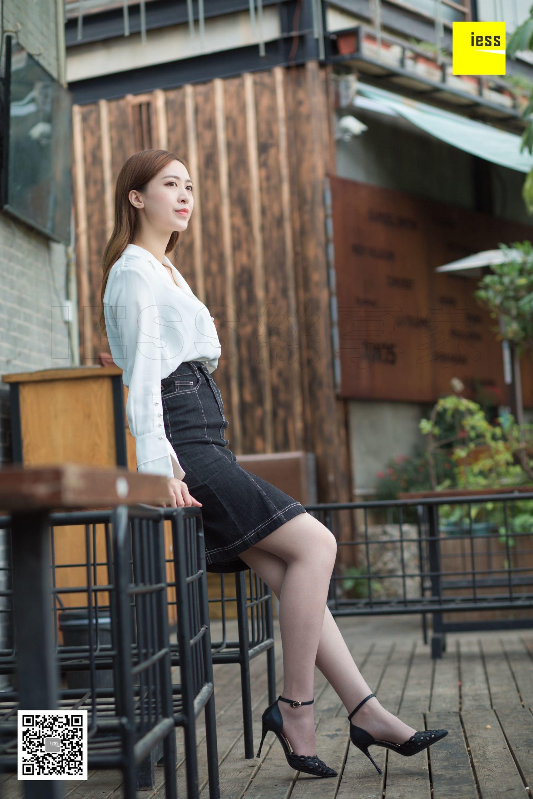 图片[15]-iess异思趣向 紫紫 知性灰丝 高清丝袜美腿写真图90P-91美腿图片网