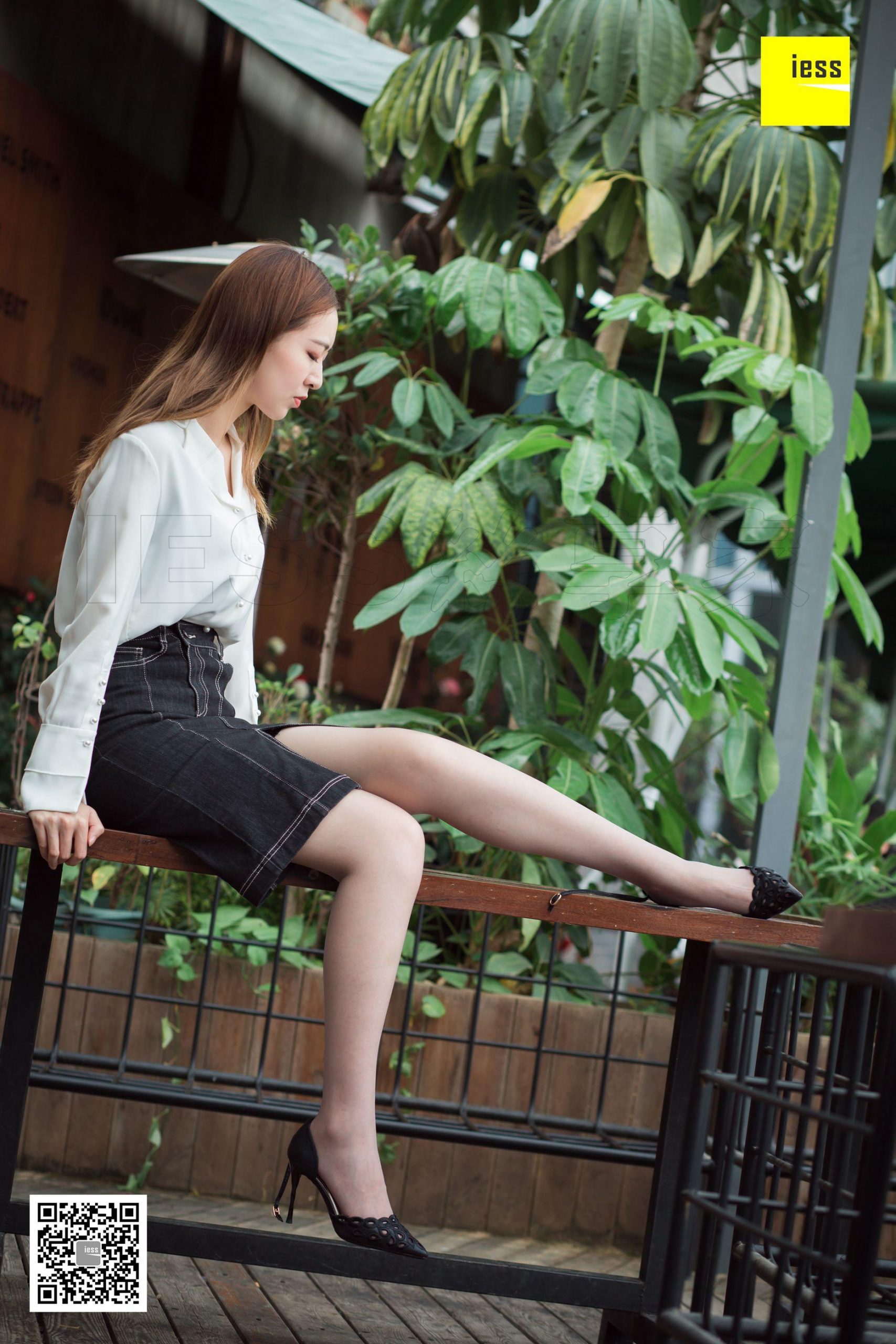 图片[71]-iess异思趣向 紫紫 知性灰丝 高清丝袜美腿写真图90P-91美腿图片网